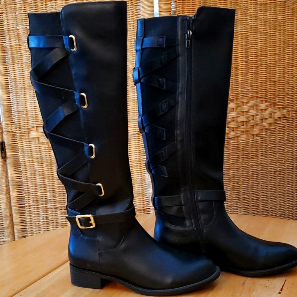 Thalia Sodi High Black Boots